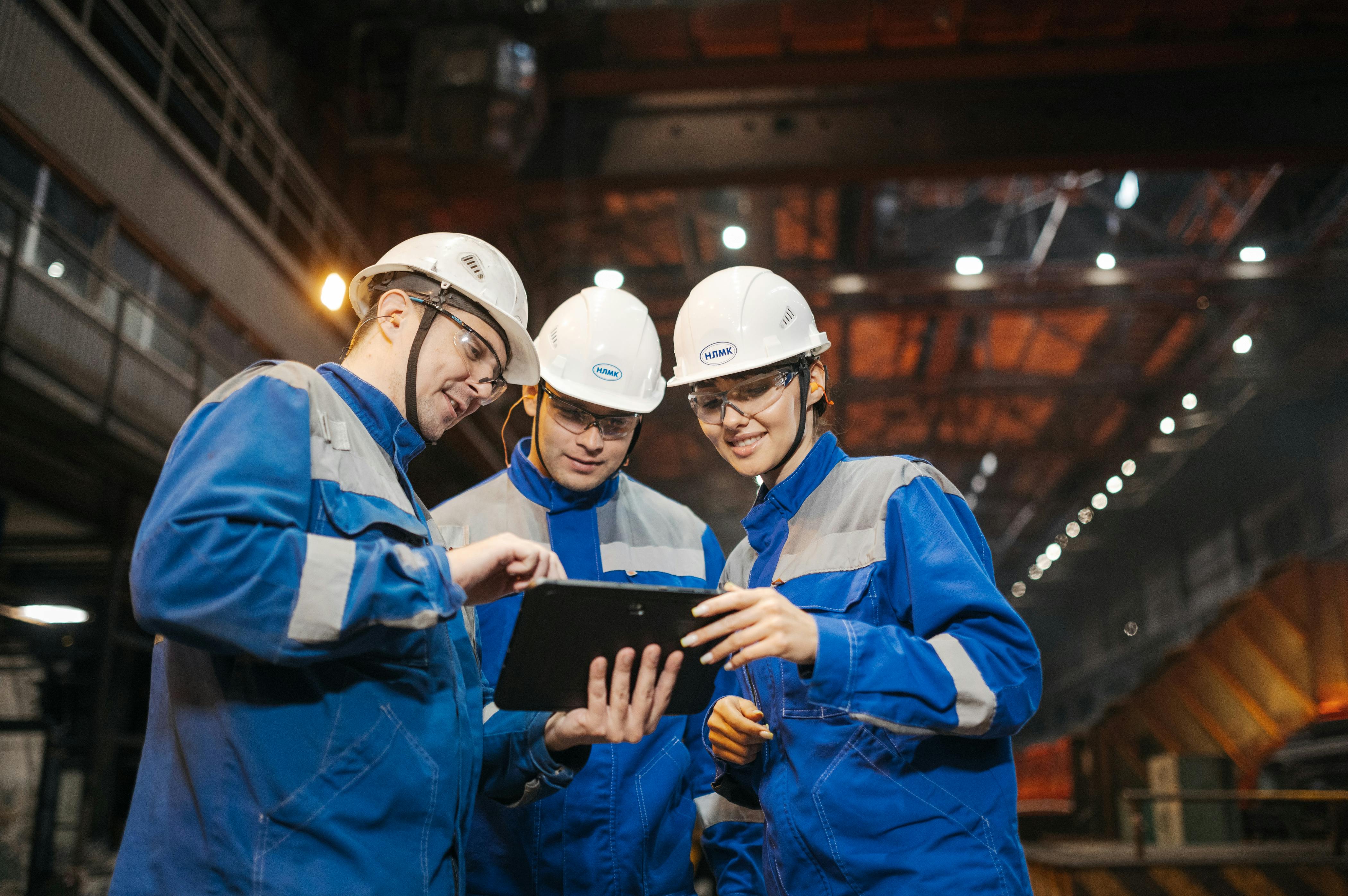Site team reviewing a tablet together